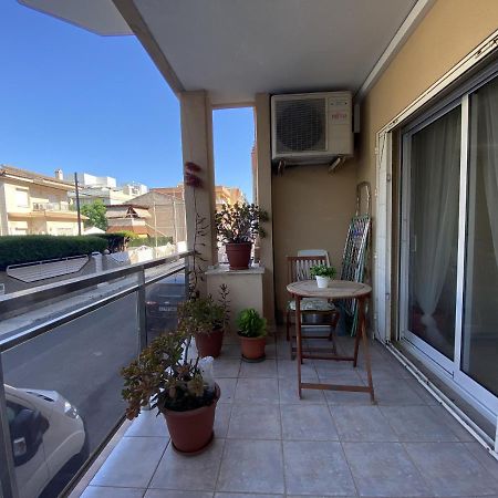 R123 Apartamento En La Planta Baja Con Piscina Cerca De La Playa Calafell Exteriér fotografie